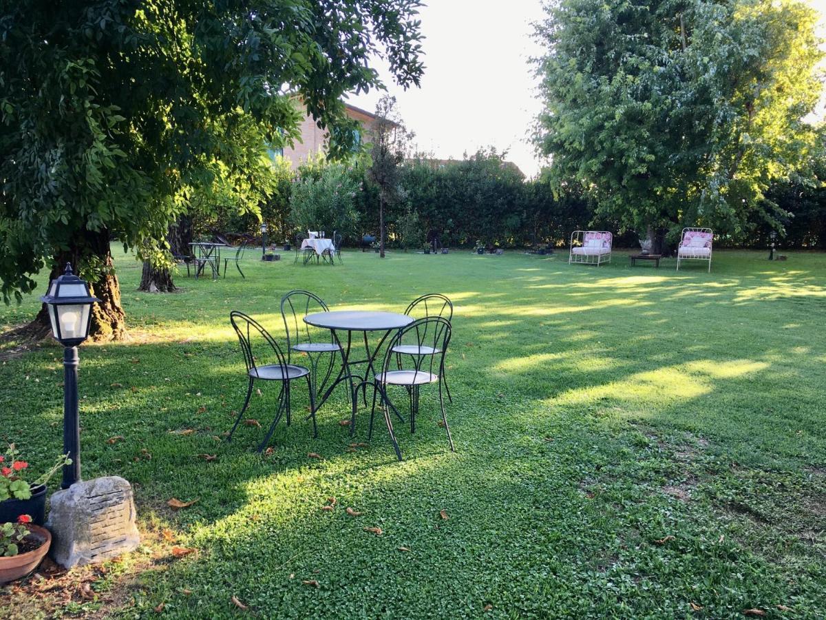 Societa Agricola Le More Agriturismo La Dondina Budrio  Extérieur photo